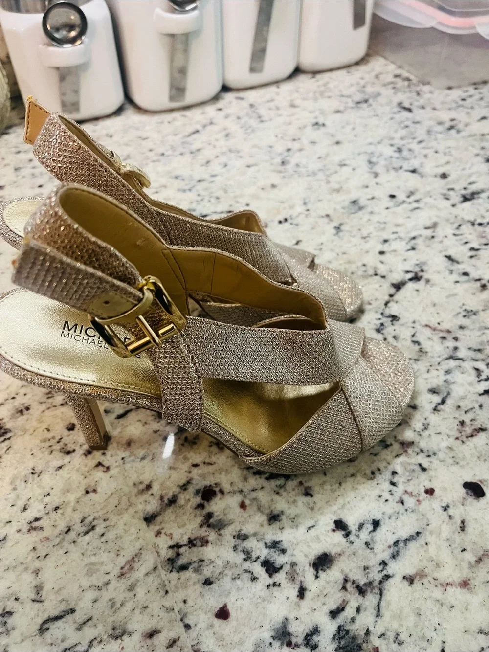 Michael Kors, Betty gold glitter sling back sandal- Size 6